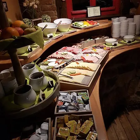 Hotel Brockenblick 3*